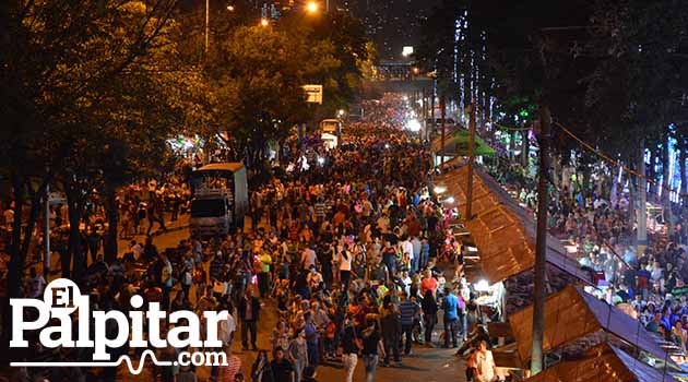 Alumbrados_rio_medellin_2014_el_palpitar_1