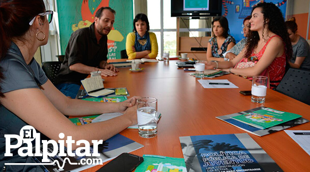 lanzamiento_libro_violencia_elpalpitar1