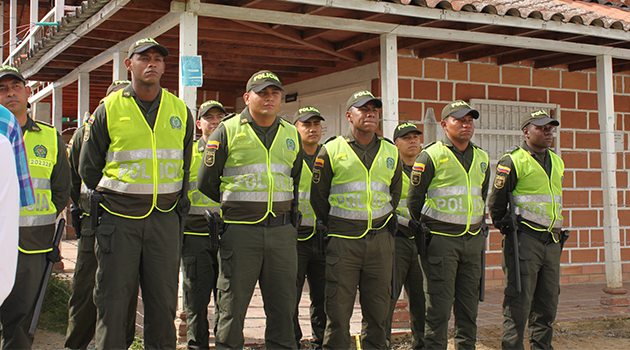 policia-la-ceja