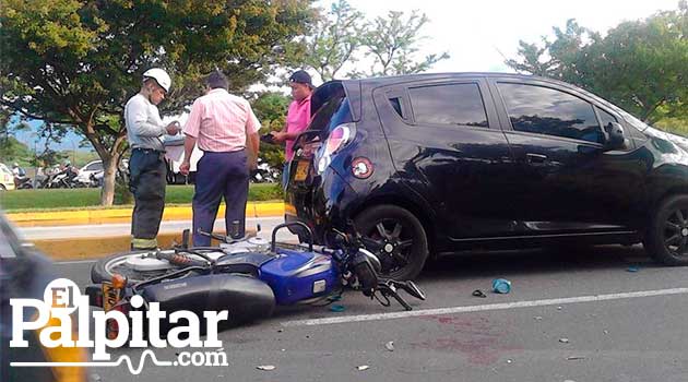 accidente_moto_carro