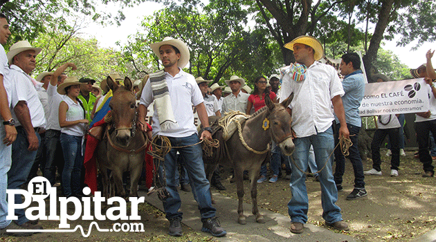 marcha_caballistas_medellin3