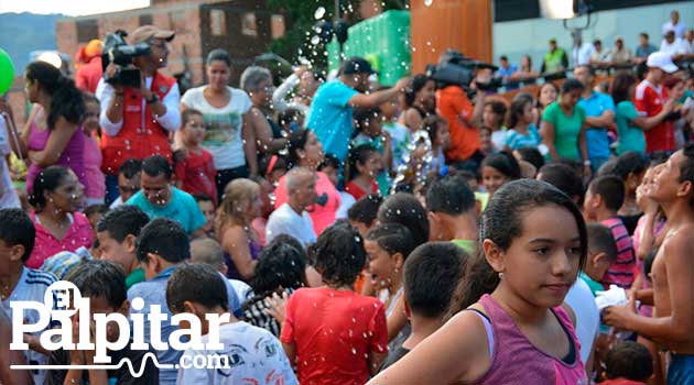 uva_alegria_niños3