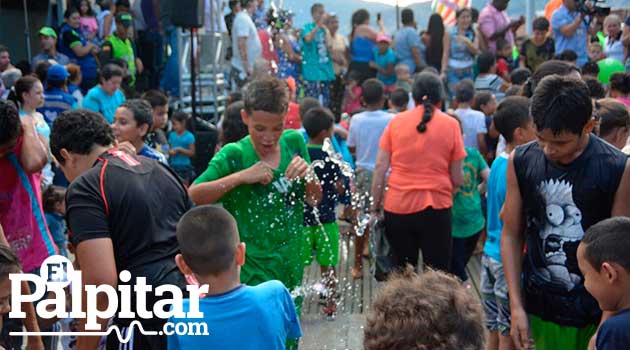 uva_alegria_niños4