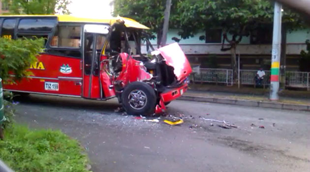 Accidente-bus-prado
