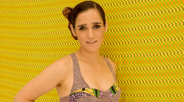 Julieta Venegas lanzó hace poco Buenas Noches, Desolación, el segundo sencillo de su más reciente álbum Algo Sucede. Foto: CORTESÍA.