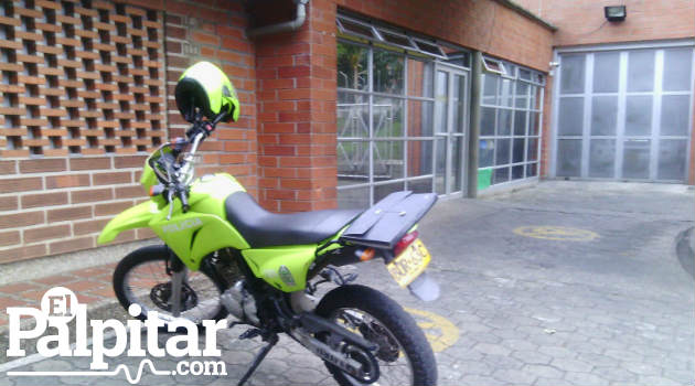 policia_moto_hospital_girardota