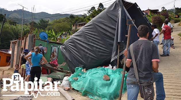 Accidente-camion-Barbosa2