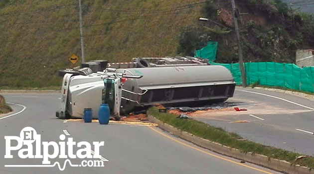 Camion-volcado-Caldas3