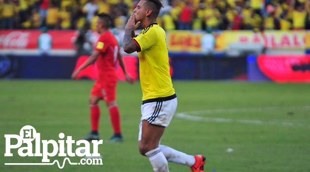 Edwin Cardona, una de las posibles cartas de Pékerman para enfrentar a Ecuador. Marcó gol en el duelo de local ante Perú. Foto: ARCHIVO
