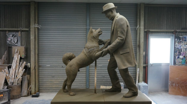 hachiko_perro_akita_escultura