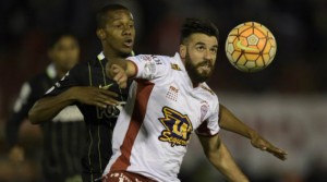 En el juego de ida Huracán y Nacional igualaron 0-0. Foto. CORTESÍA