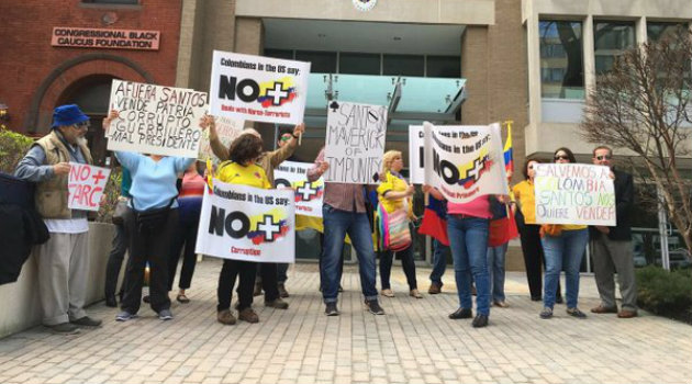 Este viernes un grupo de seguidores del Centro Democrático marcharon en Washington. Foto: CORTESÍA