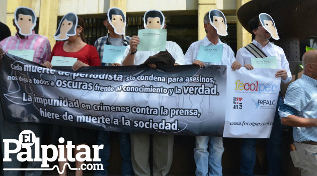 Periodistas_Plantón
