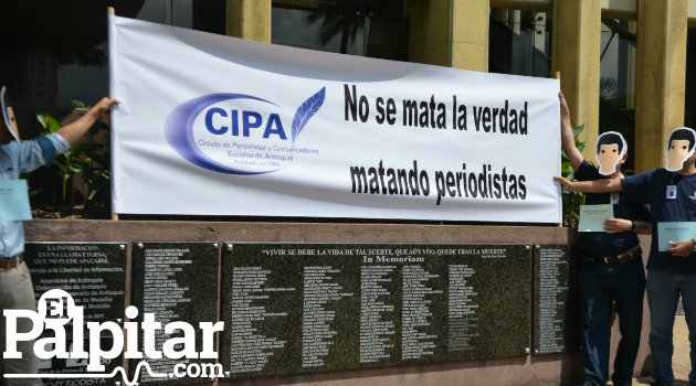 Periodistas_Plantón1