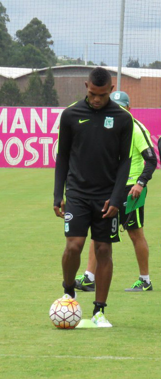 Miguel Borja, el nuevo delantero verde, fue la gran novedad durante la práctica. Foto: CORTESÍA
