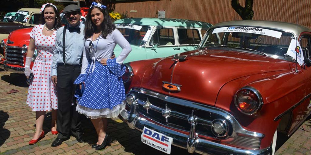 Desfile_Autos_Clasicos_2016_El_Palpitar