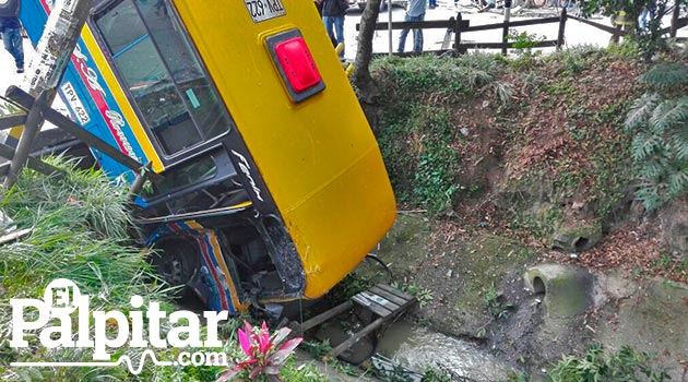 bus_accidente_santa_lucia