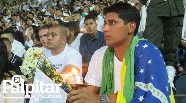 nacional_homenaje_hinchas2