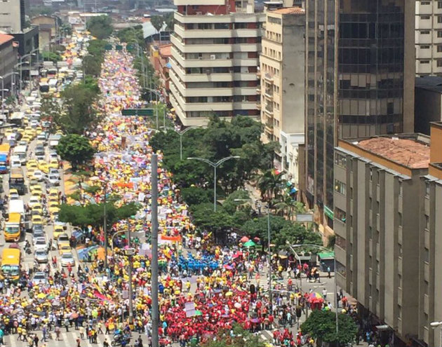 Marcha_Uribismo_Corrupción