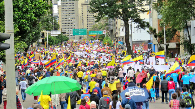 Marcha_Uribismo_Corrupción_Bogotá
