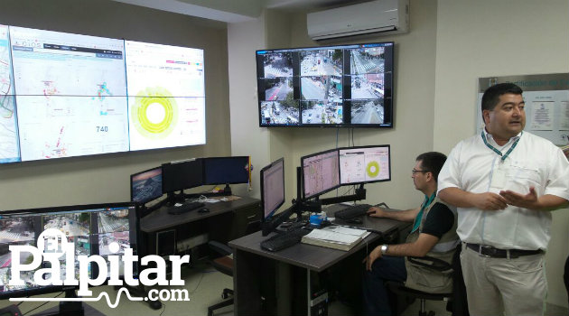 Ingenieros estarán revisando los reportes de Waze. Foto: EL PALPITAR.